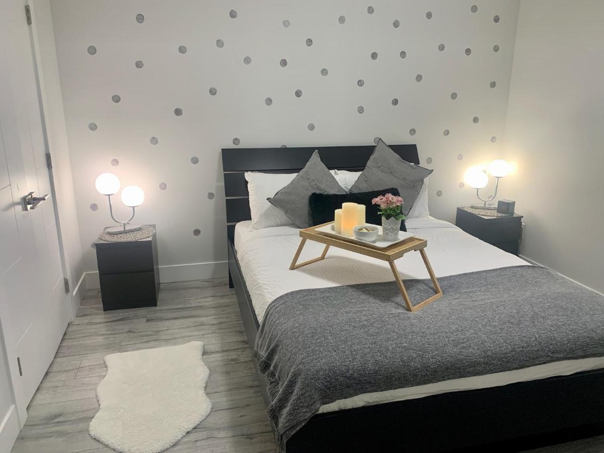 Luxurious & Stylish Two Bedroom Suite, Full Kitchen, Close To Vancouver ديلتا المظهر الخارجي الصورة